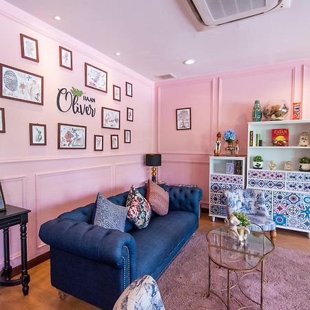 Baan Oliver Srinakarin Bangkok Extérieur photo
