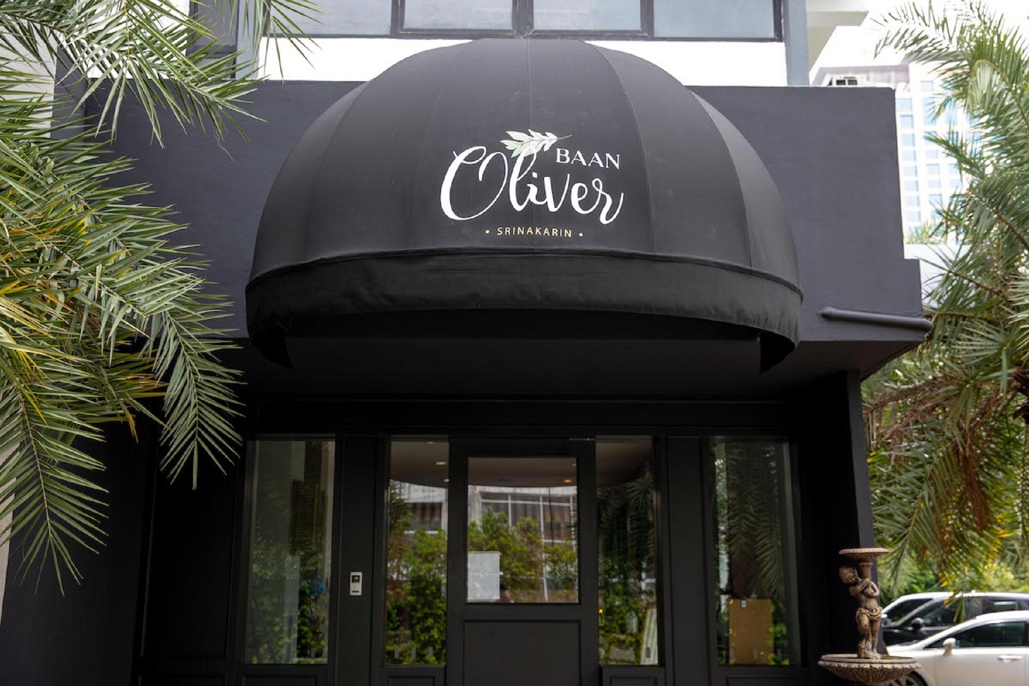 Baan Oliver Srinakarin Bangkok Extérieur photo