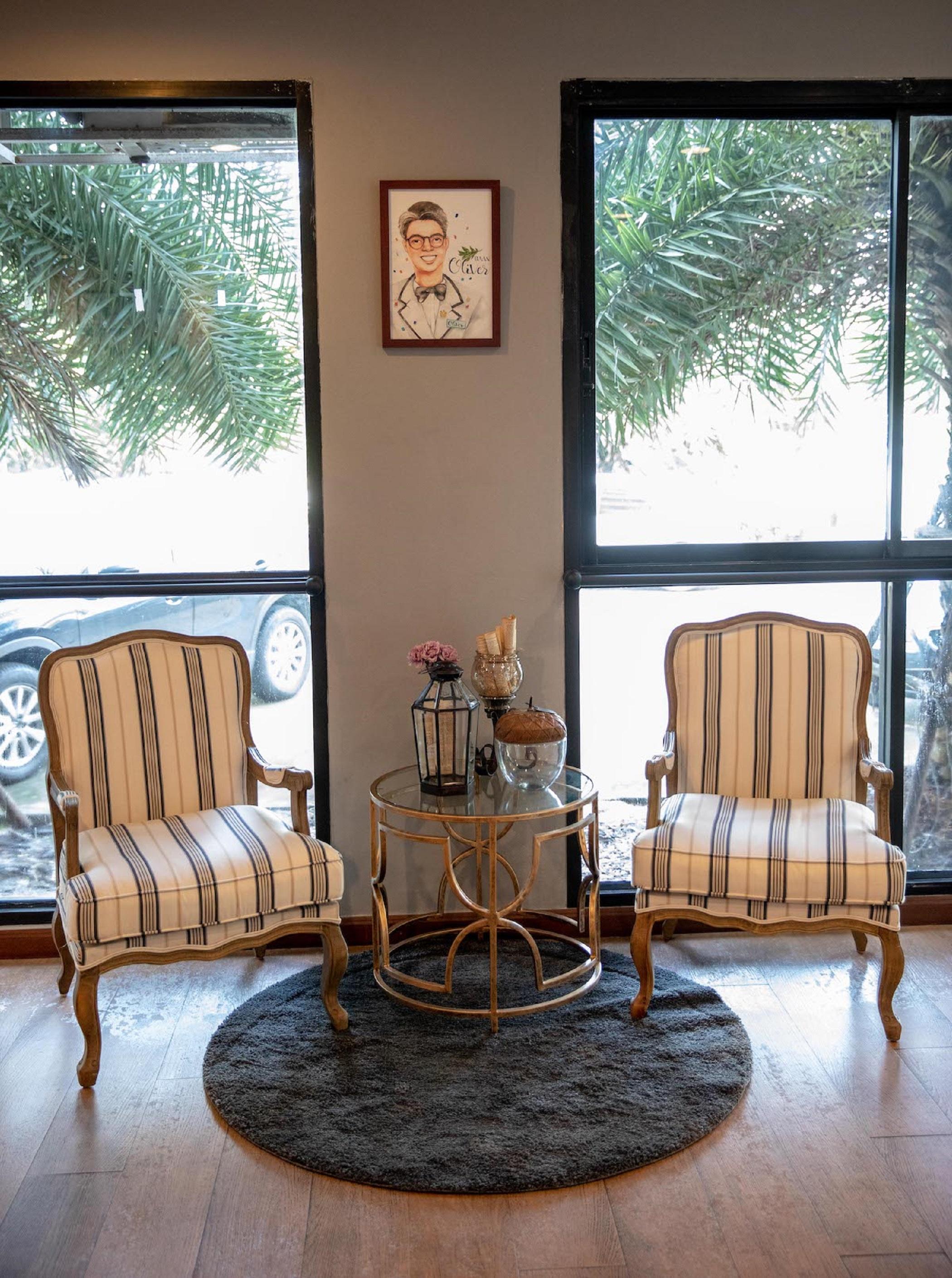 Baan Oliver Srinakarin Bangkok Extérieur photo